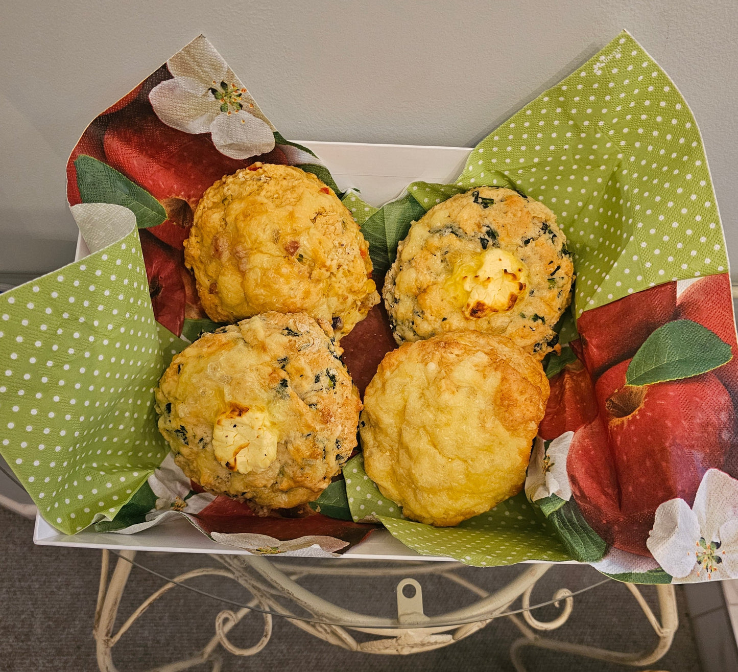 Gift tray gourmet savoury scones