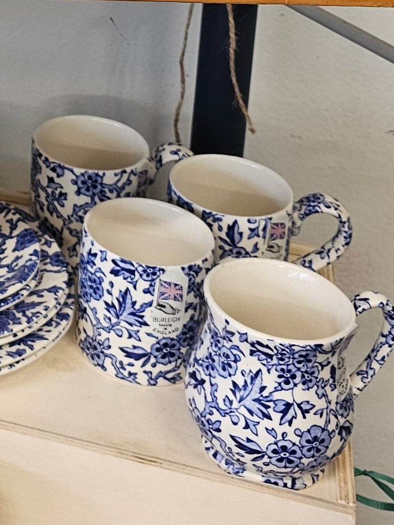 Burleigh Blue Arden Collection - Broadfield Flowers Florist Lincoln