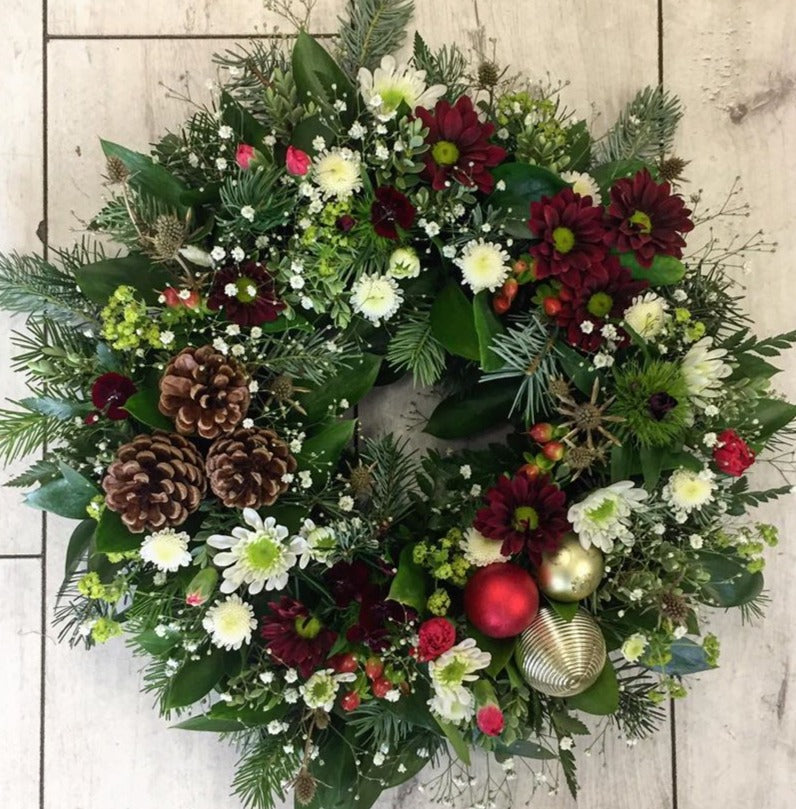 Flower Arrangement Christmas Wreath - Broadfield Flowers Florist Lincoln