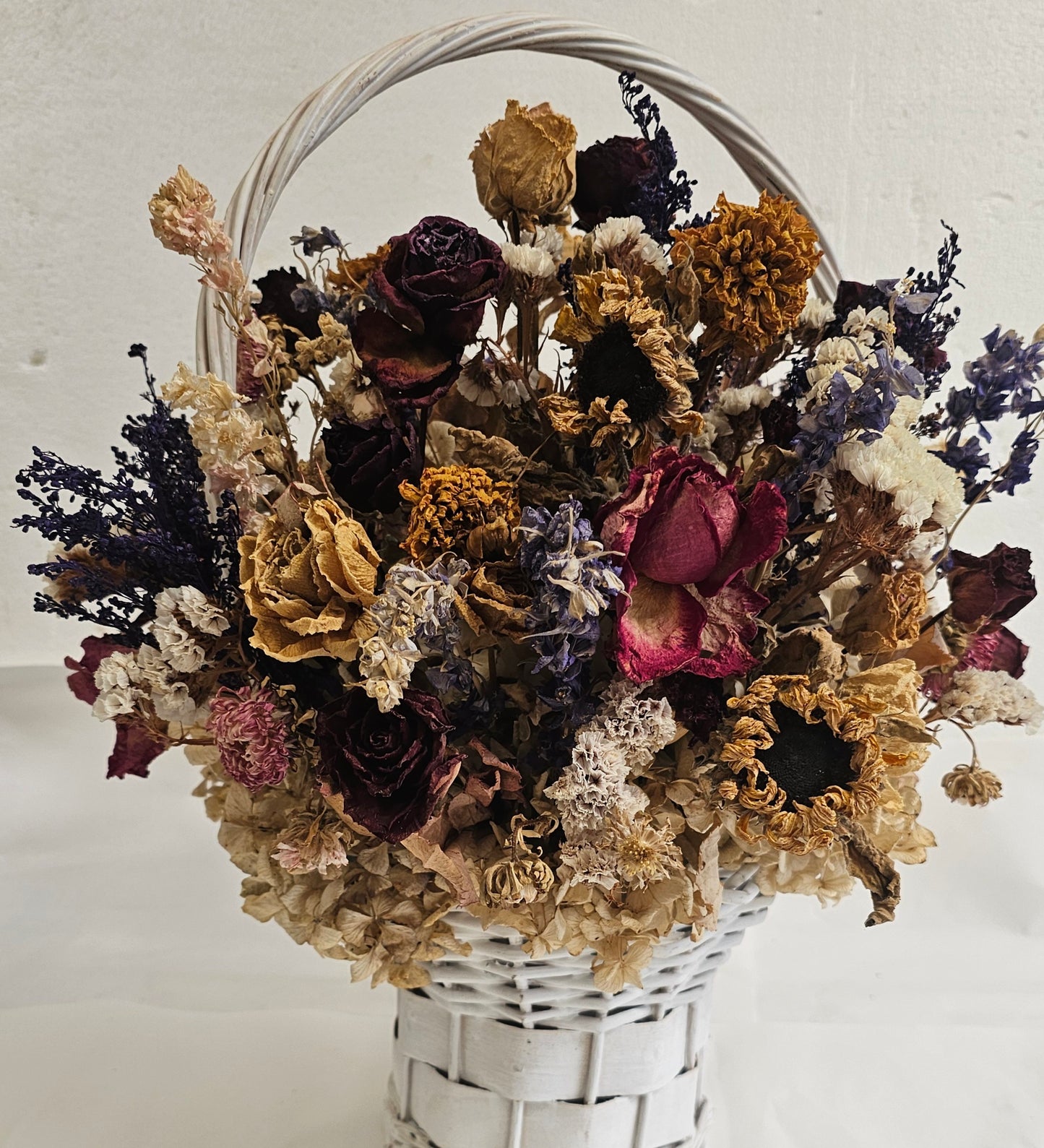 Dried Flowers, Heart lge, Heart sm, Cross, Bouquet, Basket, Hanging arrangement