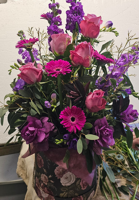 Flower Arrangement in a Hat Box - Broadfield Flowers Florist Lincoln
