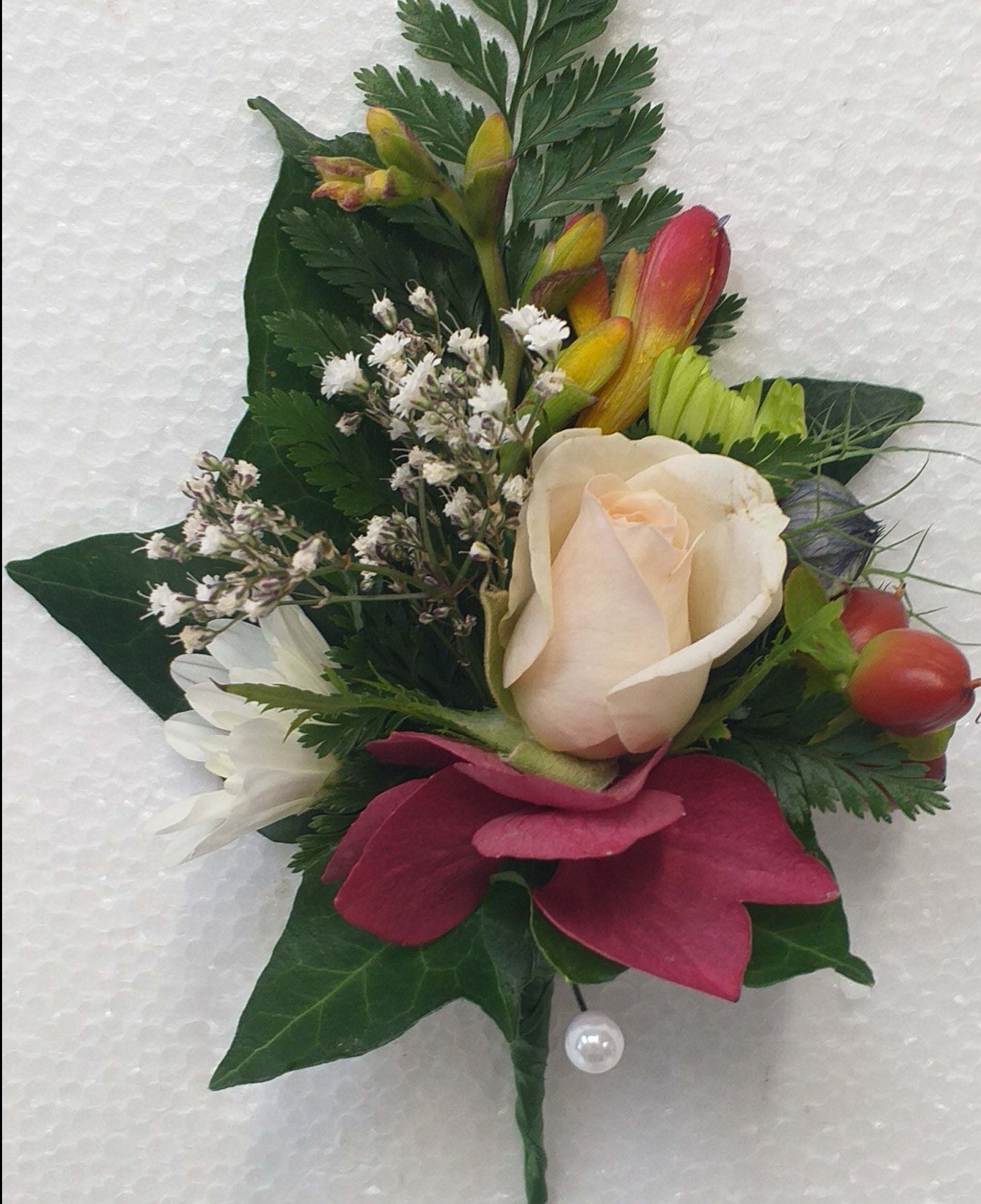 Wedding Flowers, Lady's Buttonhole or Boutonniere - Broadfield Flowers Florist Lincoln