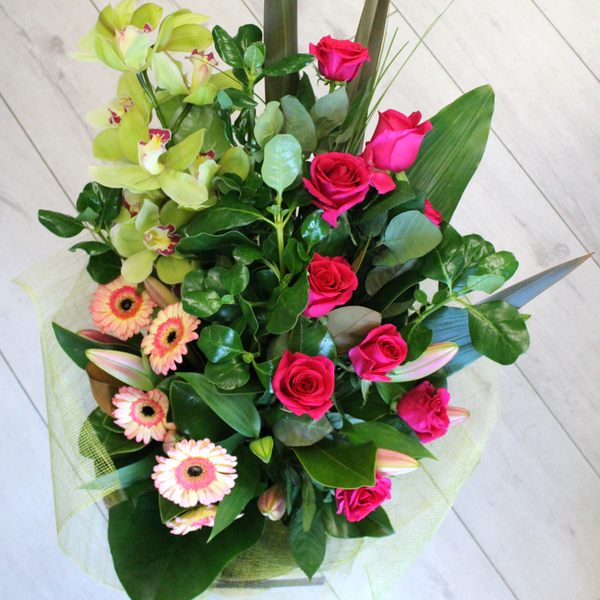 In Loving Memory Sheath - Broadfield Flowers Florist Lincoln