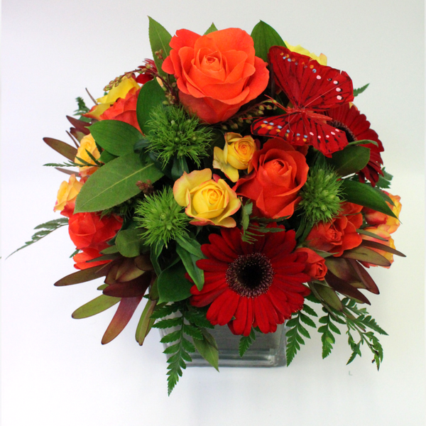 Arrangement in a Vase - Broadfield Flowers Florist Lincoln