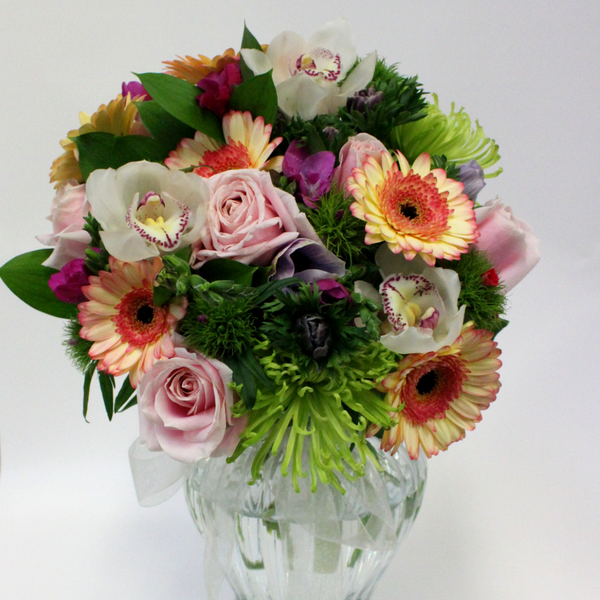 Pretty Posy - Broadfield Flowers Florist Lincoln