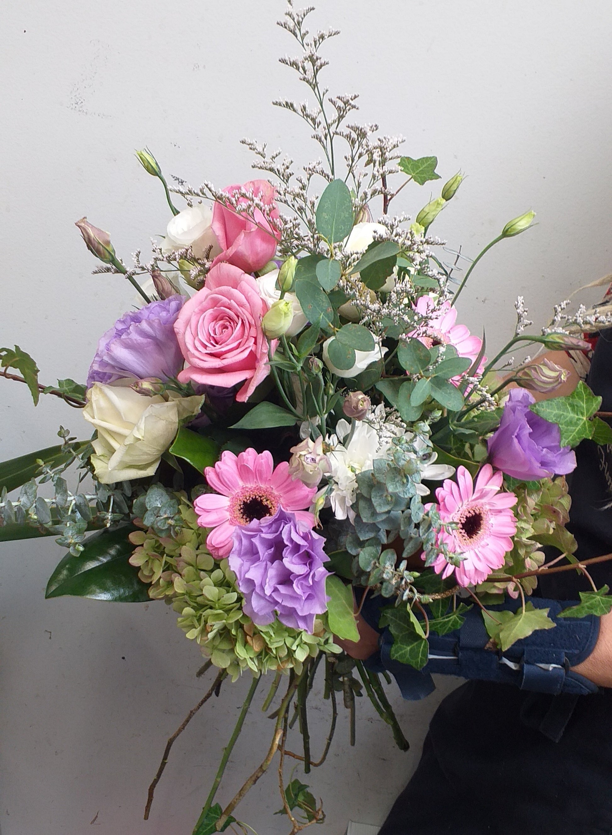 Flower Bouquet, Pink Touch - Broadfield Flowers Florist Lincoln