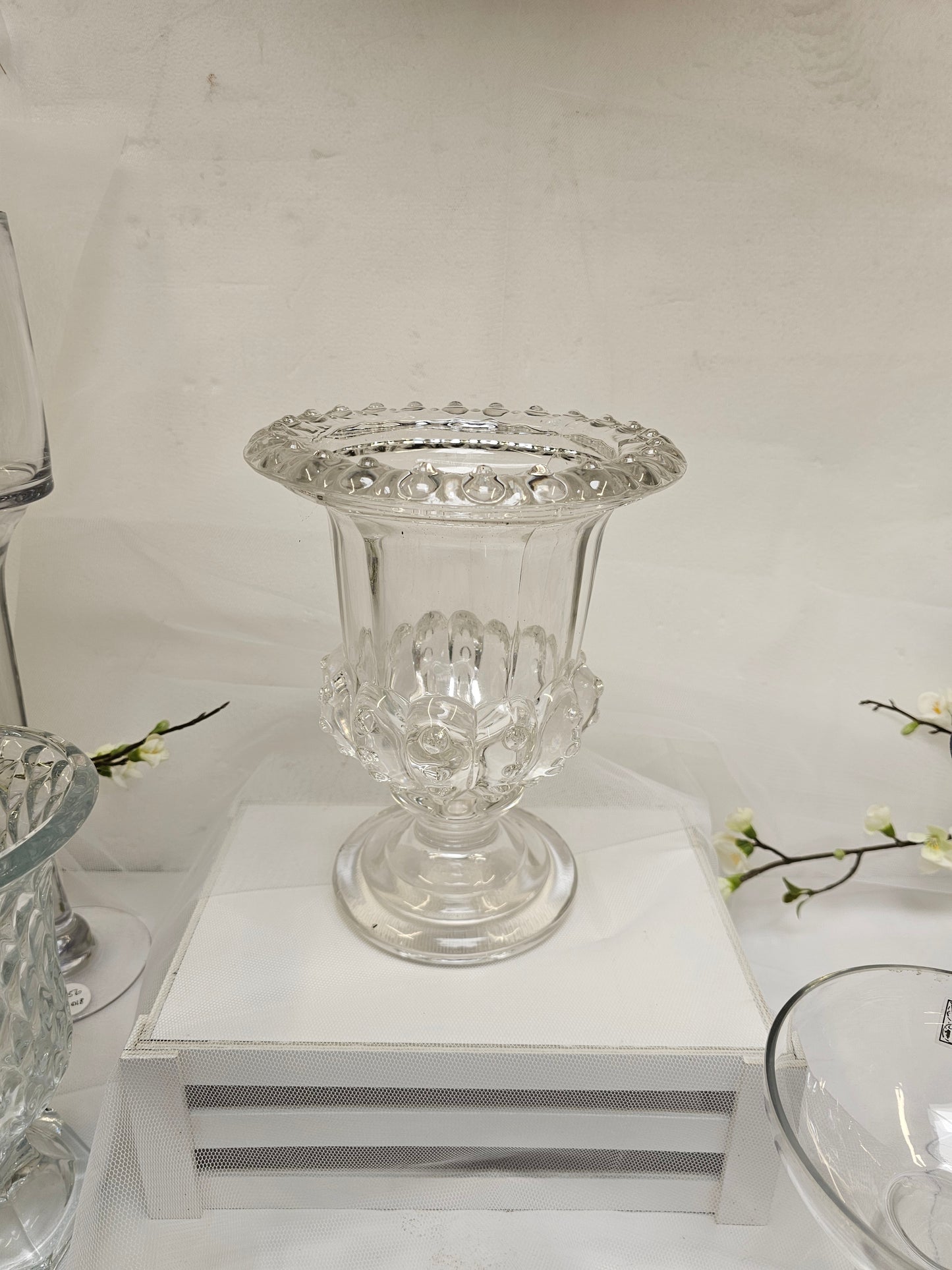 Vase, urn shaped glass large