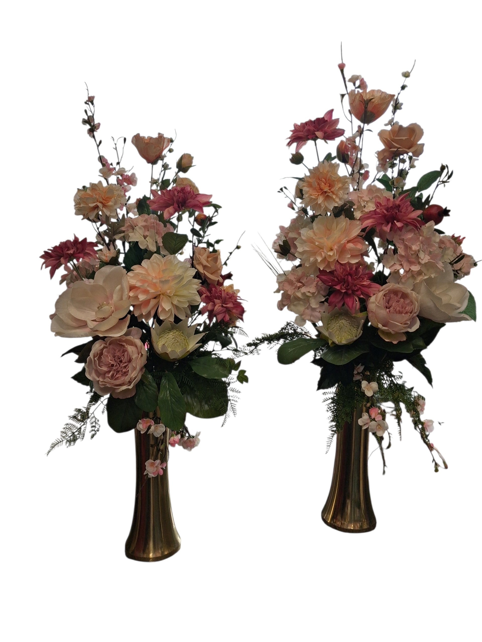 Silk Flowers,  Wreath - Dream Catcher Style, Wreath plain, Basket of Hydrangeas, silk arrangement - Broadfield Flowers Florist Lincoln