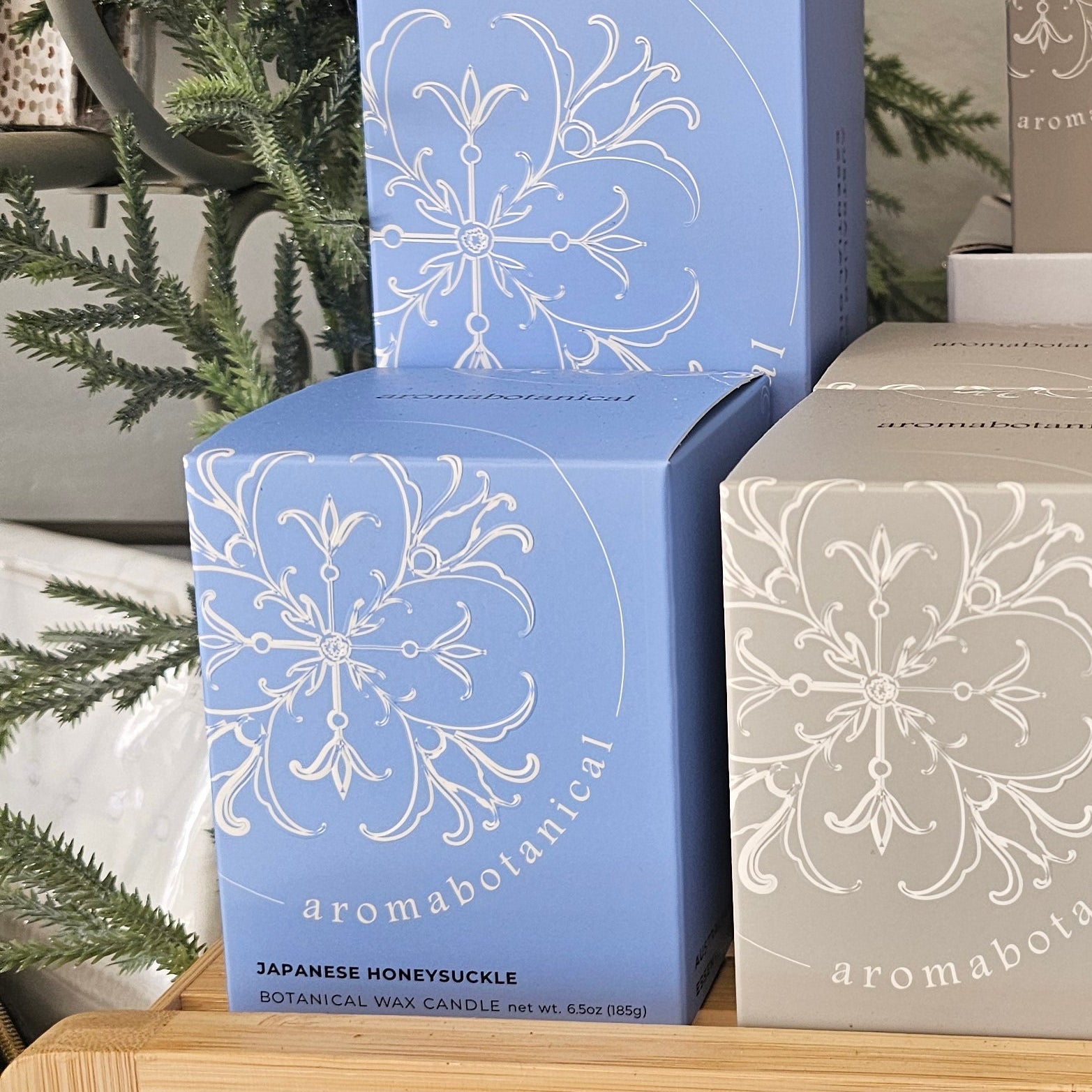 Aromatherapy candle Japanese Honeysuckle