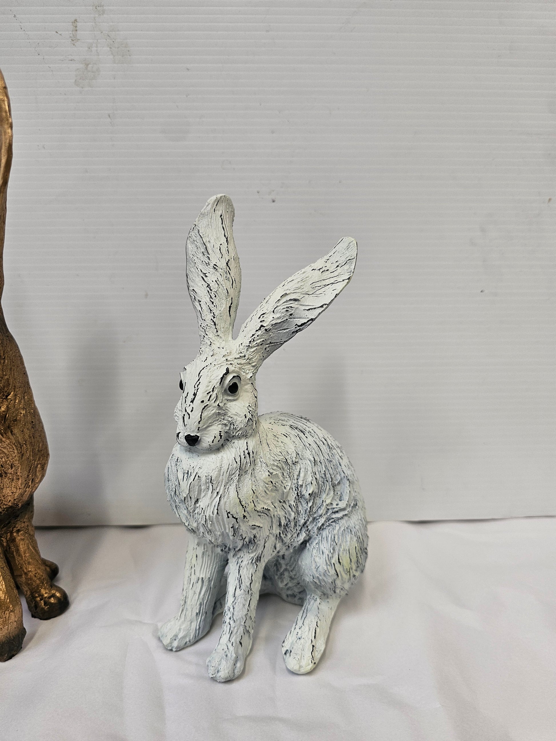 Giftware, Ceramic Hares - Broadfield Flowers Florist Lincoln