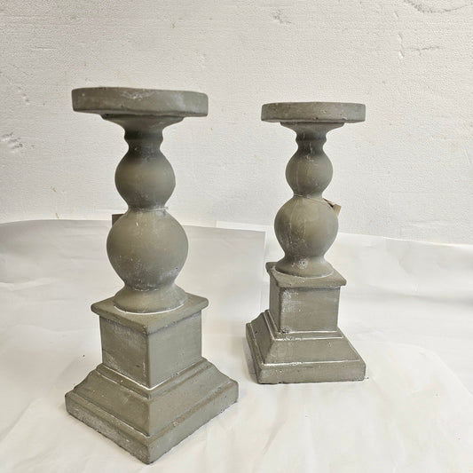 Pair of candle holders, Italian style, made of concrete, suitable for out door