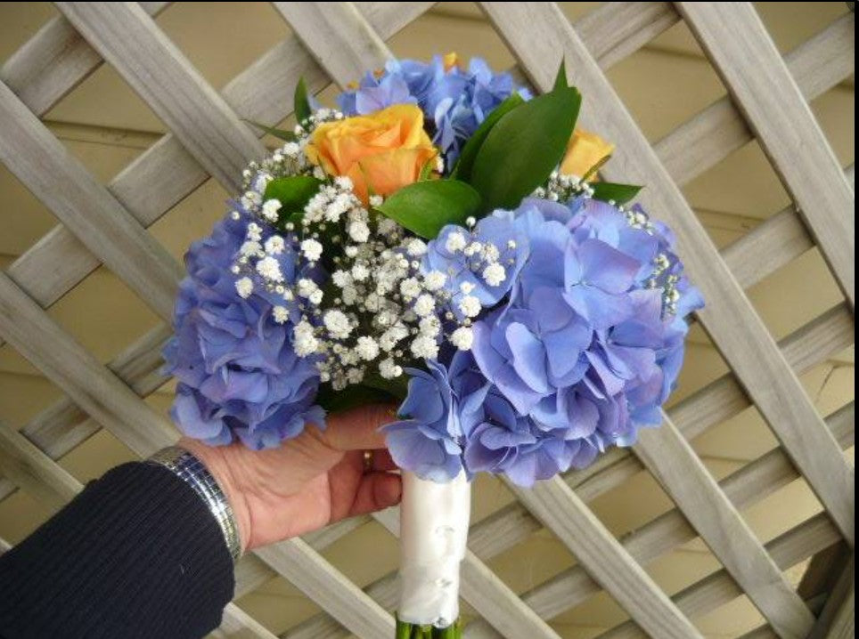 Wedding Flower and Bridal Bouquets, sprays, posies - 24styles - Broadfield Flowers Florist Lincoln