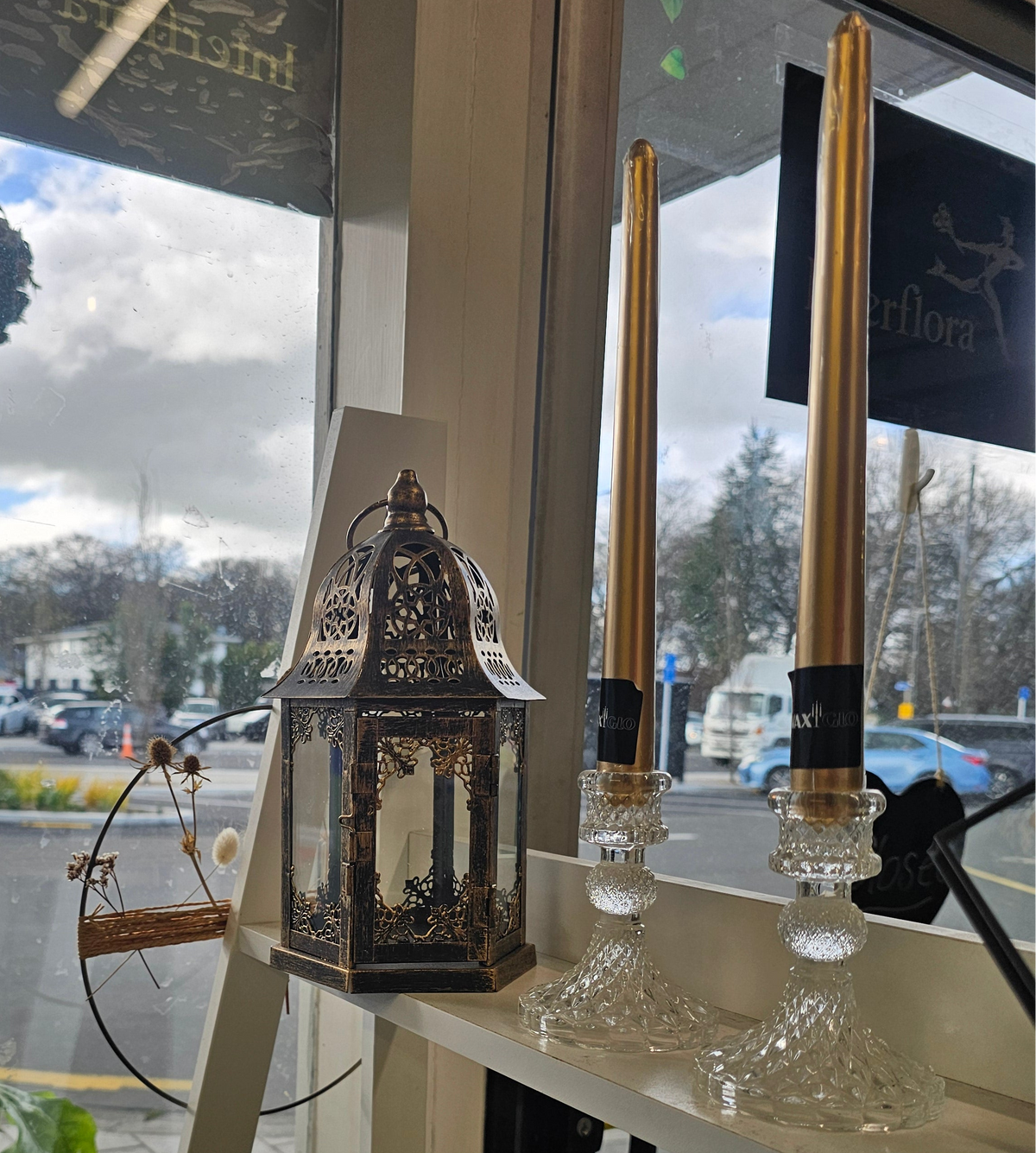 gold taper candlesticks 