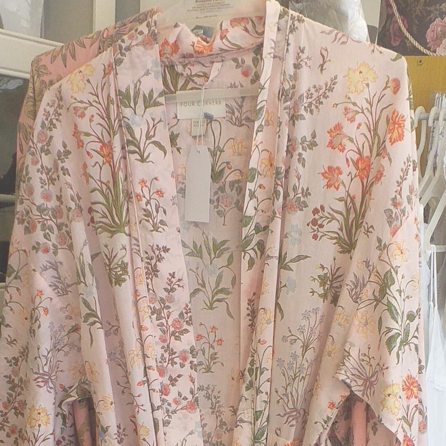 Soft Pink/apricot floral kimono