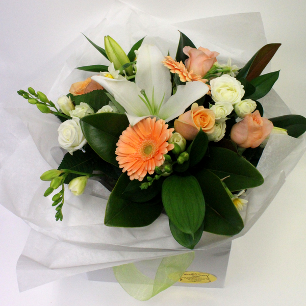 Peachy Pastel Posy in a Water Filled Handbag, flower bouquet, gerbera, lily, roses, freesias, white, pink, early cheer - Broadfield Flowers Florist Lincoln