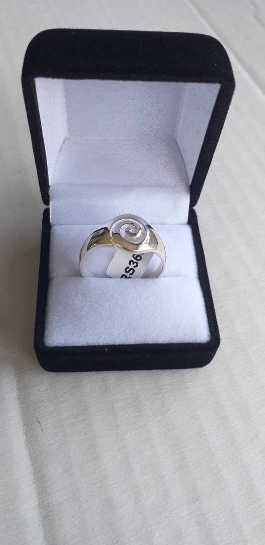 Ring, Sterling Silver, swirl design - Broadfield Flowers Florist Lincoln