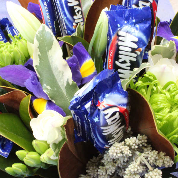 bright bunch in a box - Broadfield Flowers Florist Lincoln