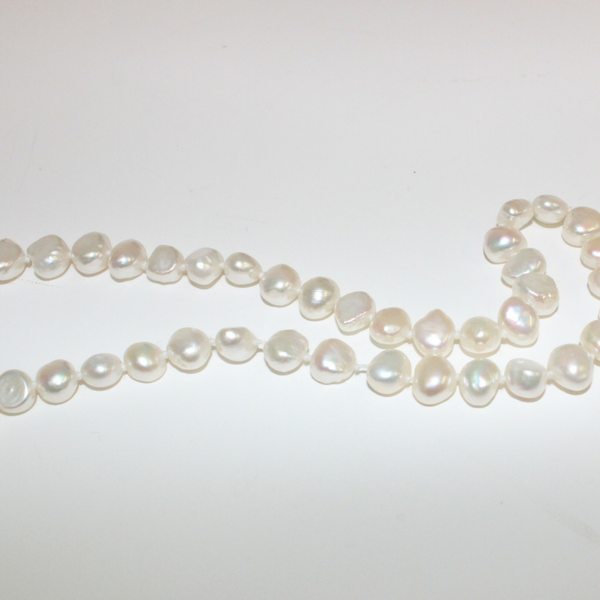 White Pearl Necklace - Broadfield Flowers Florist Lincoln